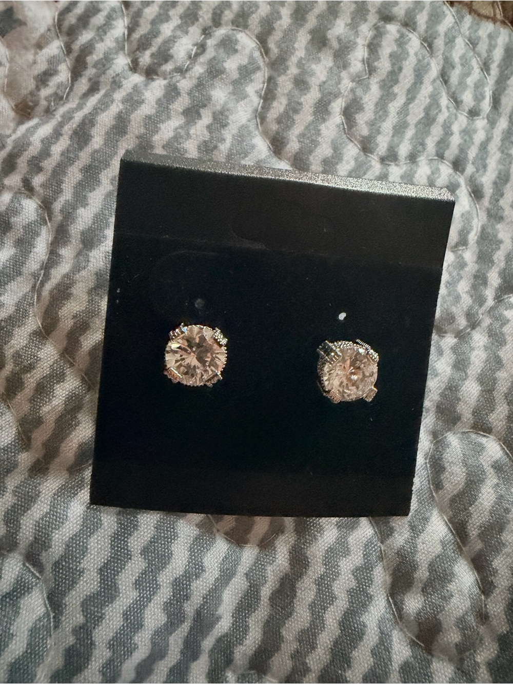Classic Clear Crystal Stud Earrings - Sparkling White